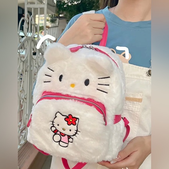 Hello Kitty Backpack - Picture 5 of 5